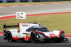 #2 Porsche Team Porsche 919 Hybrid: Timo Bernhard, Earl Bamber, Brendon Hartley