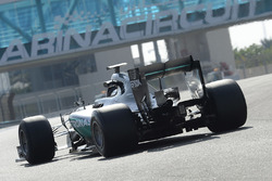 Паскаль Верляйн, Mercedes AMG F1, з шинами Pirelli 2017 року