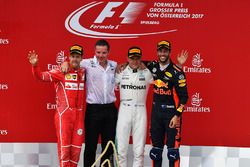 Sebastian Vettel, Ferrari, Valtteri Bottas, Mercedes AMG F1, Daniel Ricciardo, Red Bull Racing celeb