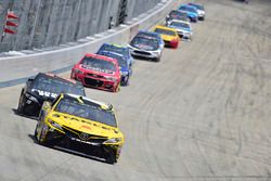 Daniel Suárez, Joe Gibbs Racing Toyota, Martin Truex Jr., Furniture Row Racing Toyota