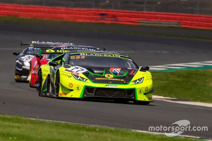 #77 Barwell Motorsport Lamborghini Huracan GT3 2019: Adrain Amstutz, Leo Matchiski, Miguel Ramos