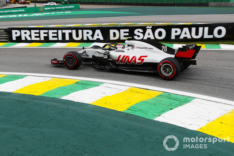 9º Haas con Kevin Magnussen: 2,61 segundos