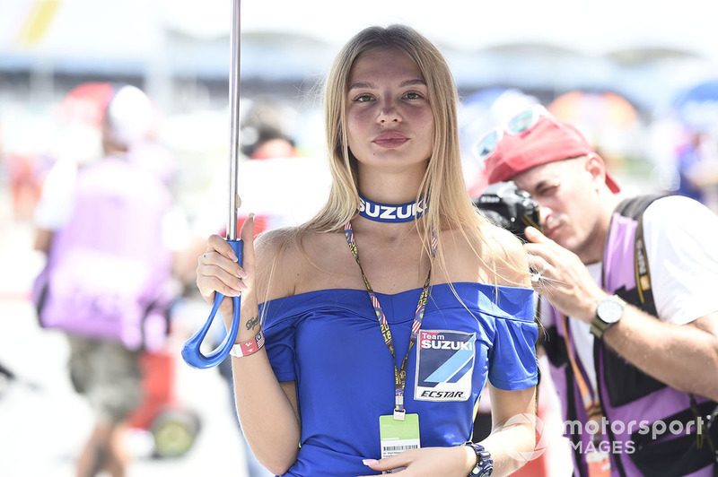 Chica de la parrilla
