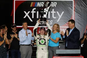 Tyler Reddick, JR Motorsports, Chevrolet Camaro BurgerFi, trophy, victory lane