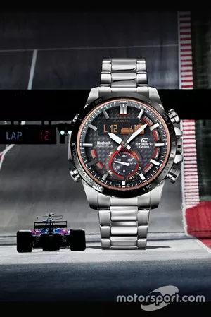 Casio EDIFICE ECB800: The watch that evolved through motorsport
