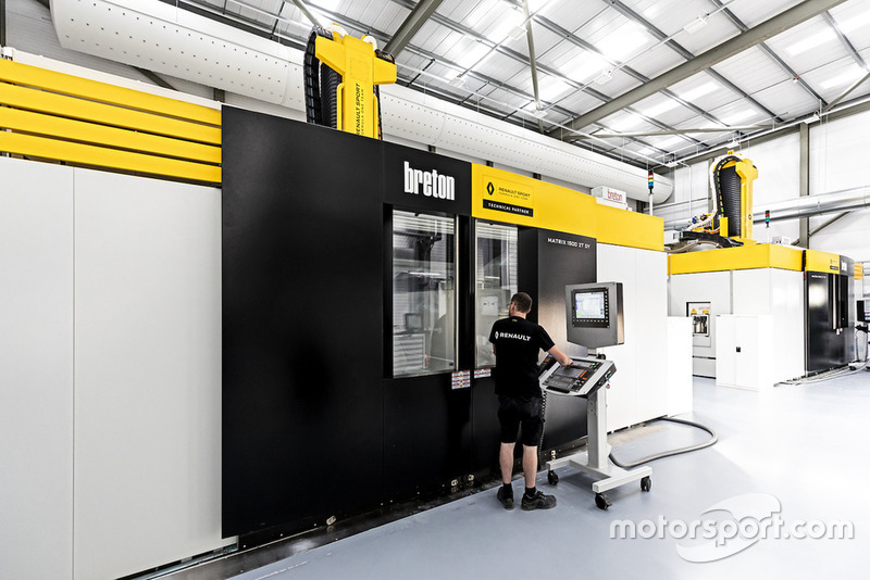 Werksbesuch bei Renault in Enstone