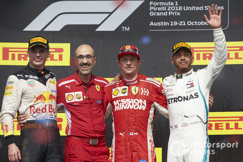 Ki-ka: Max Verstappen, Red Bull Racing, Carlos Santi, Race Engineer, Ferrari, Kimi Raikkonen, Ferrari, dan Lewis Hamilton, Mercedes AMG F1