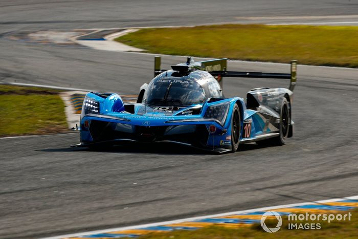#10 Konica Minolta Acura ARX-06 Acura ARX-06: Ricky Taylor, Filipe Albuquerque, Louis Deletraz, Brendon Hartley