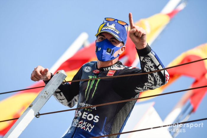Podio: ganador Maverick Viñales, Yamaha Factory Racing