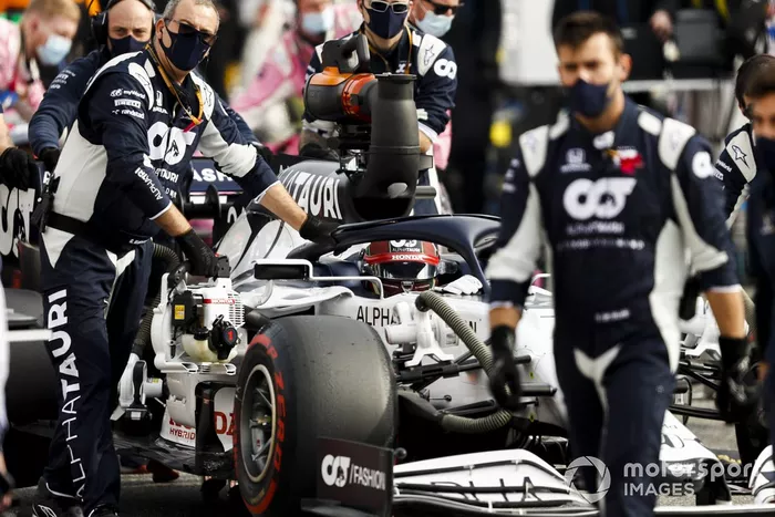 Daniil Kvyat, AlphaTauri AT01