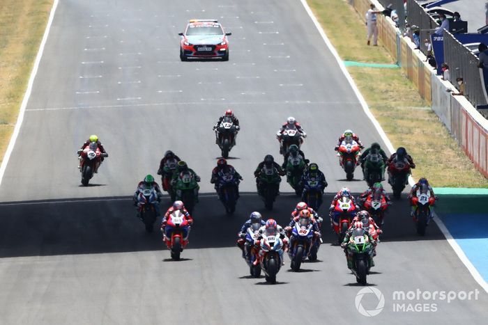 Jonathan Rea, Kawasaki Racing Team líder al inicio