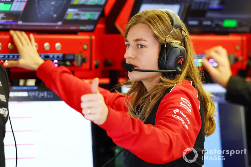 Laura Mueller, ingénieur de course chez Haas F1