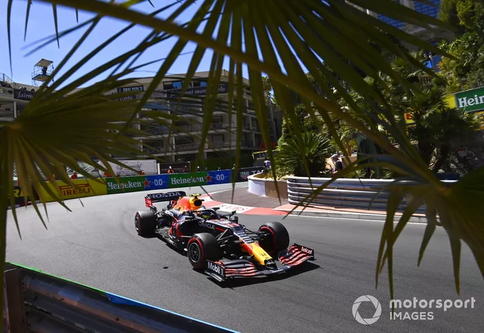 Sergio Pérez, Red Bull Racing RB16B