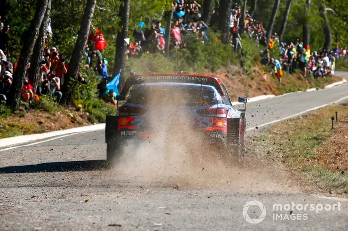 Thierry Neuville, Nicolas Gilsoul, Hyundai Motorsport Hyundai i20 Coupe WRC