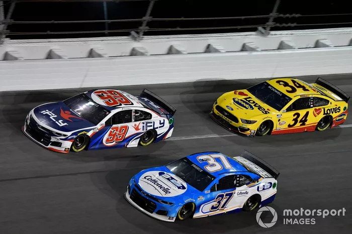 Ryan Preece, JTG Daugherty Racing, Chevrolet Camaro Cottonelle Daniel Suarez, TrackHouse Racing, Chevrolet Camaro iFly Michael McDowell, Front Row Motorsports, Ford Mustang Love's Travel Stops
