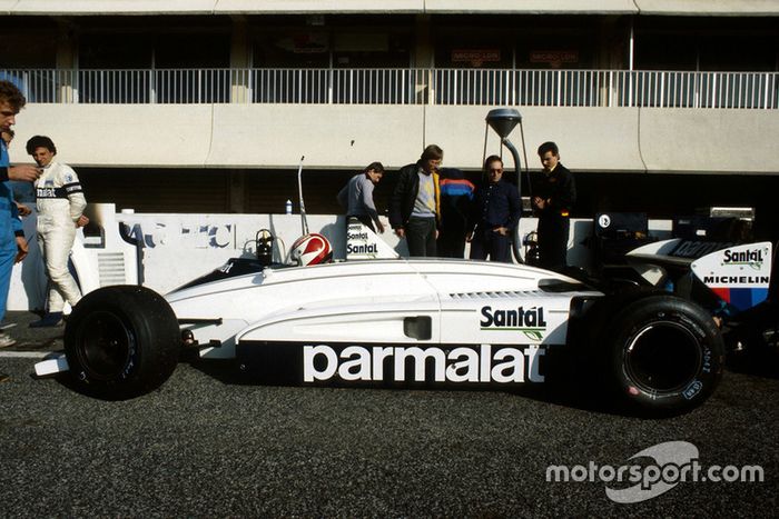 F1の歴史上、印象的なマシン：天才デザイナーのアプローチと強大な