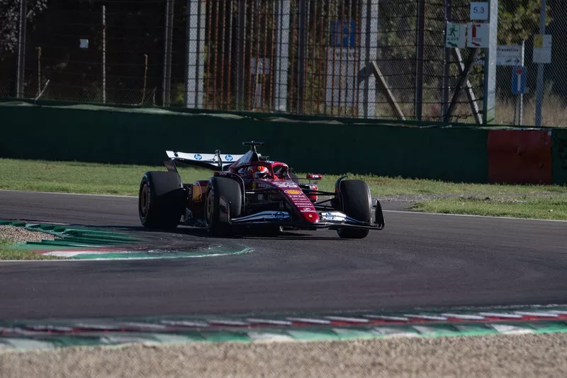 Rafa Camara, Ferrari