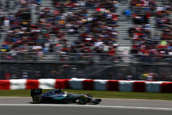 Lewis Hamilton, Mercedes AMG F1 W07 Hybrid