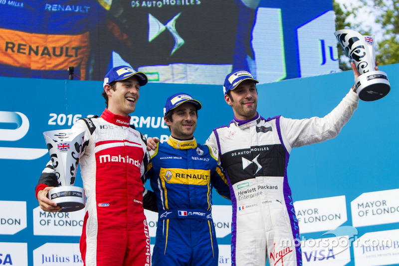 Podio: Ganador de la carrera Nicolas Prost, Renault e.Dams; segundo lugar Bruno Senna, Mahindra Racing; tercer lugar Jean-Eric Vergne, DS Virgin Racing
