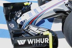Williams FW38 neus detail