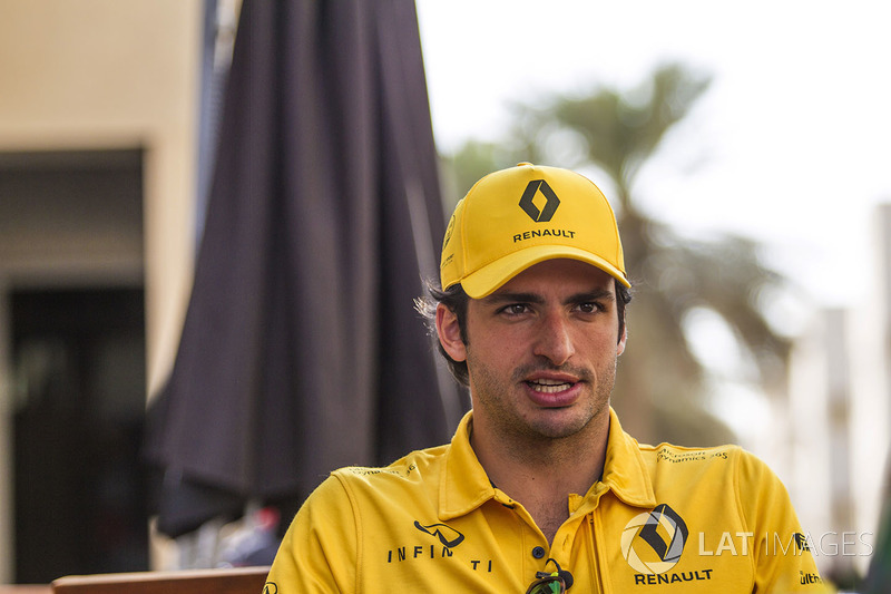 Carlos Sainz Jr., Renault Sport F1 Team