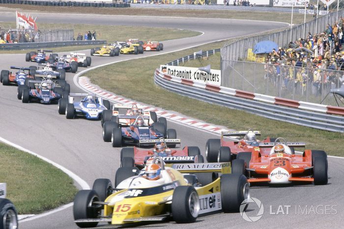 Salida: Jean-Pierre Jabouille, Renault RE20,  delante de Nelson Piquet, Brabham BT49-Ford Cosworth, Bruno Giacomelli, Alfa Romeo 179B, Gilles Villeneuve, Jody Scheckter, Ferrari 312T5, Mario Andretti, Lotus 81-Ford Cosworth, John Watson, McLaren M29C-Ford Cosworth, Didier Pironi, Ligier JS11/15-Ford Cosworth, Elio de Angelis, Lotus 81-Ford Cosworth, Riccardo Patrese, Arrows A3-Ford Cosworth, Jean-Pierre Jarier, Tyrrell 010-Ford Cosworth, Eddie Cheever, Osella FA1-Ford Cosworth, y Nigel Mansell, Lotus 81B-Ford Cosworth