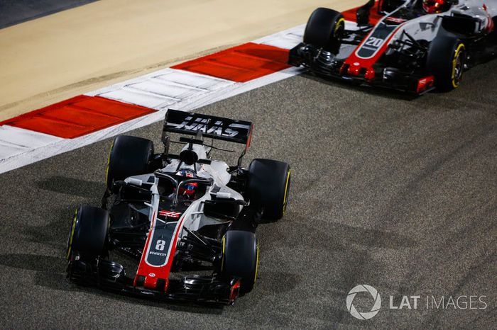 Romain Grosjean, Haas F1 Team VF-18 Ferrari, Kevin Magnussen, Haas F1 Team VF-18 Ferrari