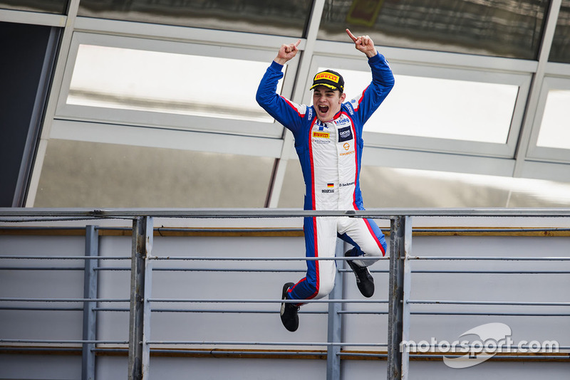 C'était sa deuxième victoire consécutive en Course 1...