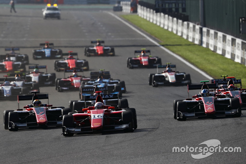 Joey Mawson, Arden International, por delante de Callum Ilott, ART Grand Prix y Jake Hughes, ART Grand Prix