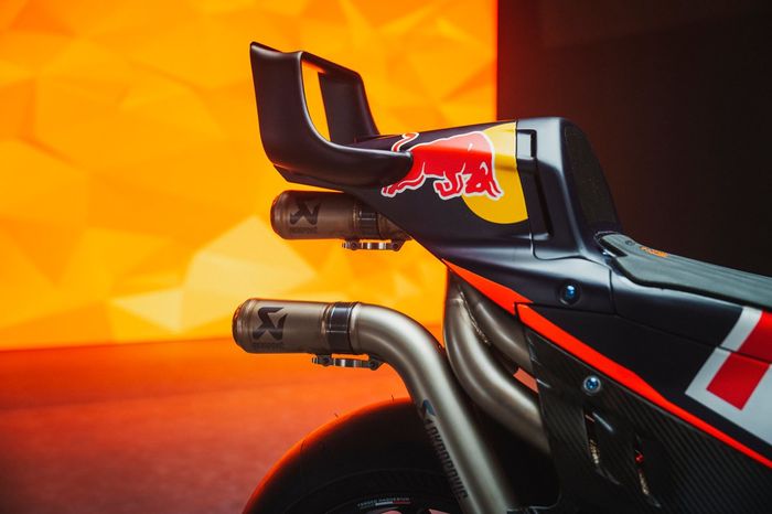 Red Bull KTM RC16