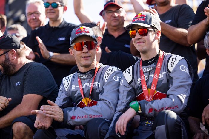 #207 Equipo Audi Sport Audi RS Q e-tron E2: Mattias Ekstrom, Emil Bergkvist