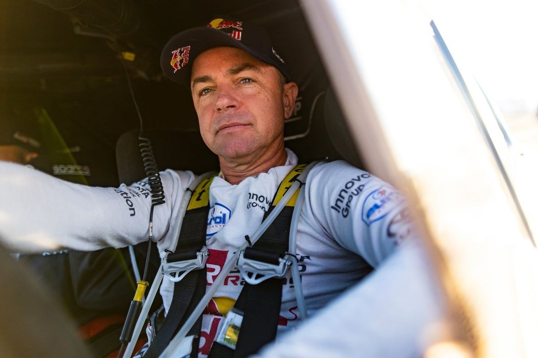 #209 Toyota Gazoo Racing Toyota GR DKR Hilux: Giniel de Villiers