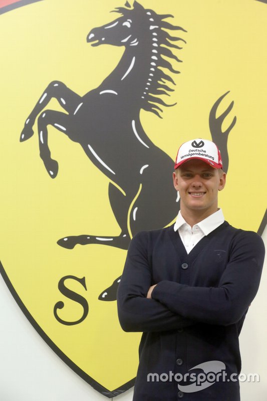 Mick Schumacher, Academia de pilotos de Ferrari