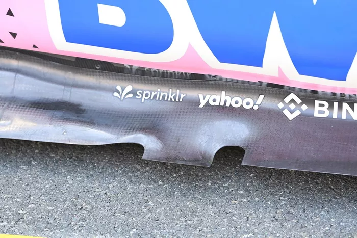 Alpine A523 technical detail