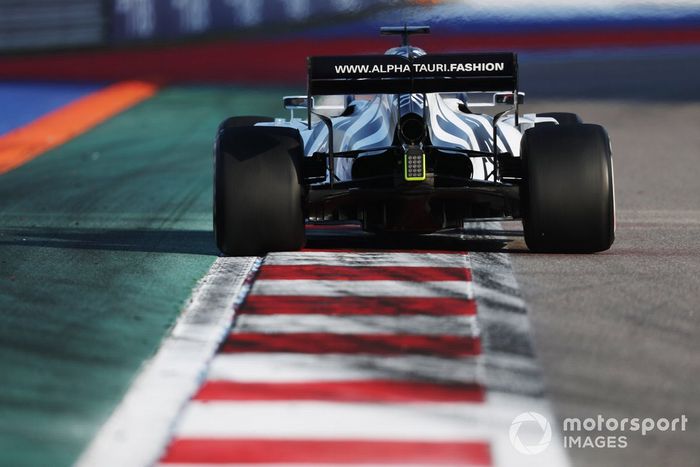 Daniil Kvyat, AlphaTauri AT01