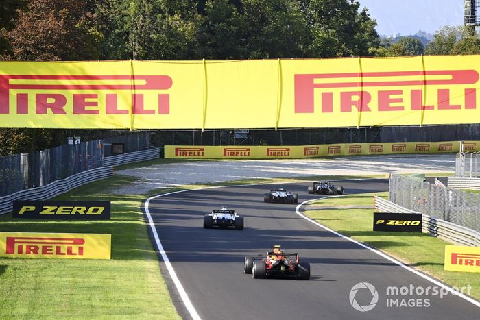 George Russell, Williams FW43, Alex Albon, Red Bull Racing RB16