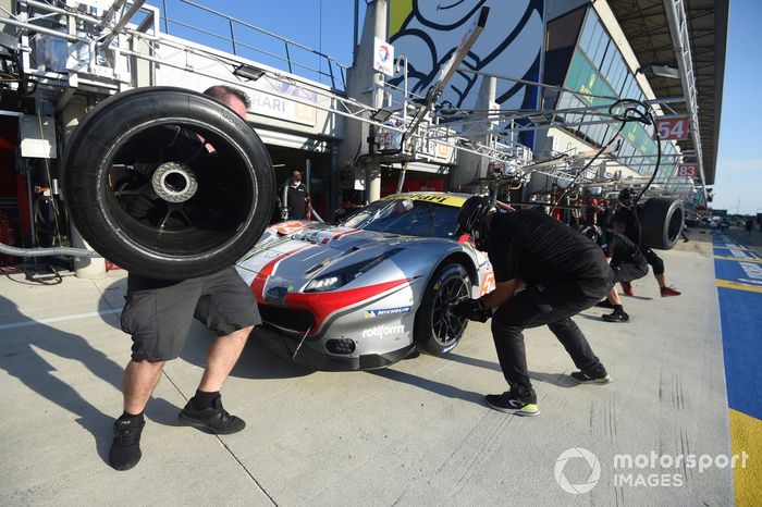 #54 AF Corse Ferrari 488 GTE EVO: Thomas Flohr, Francesco Castellacci, Giancarlo Fisichella