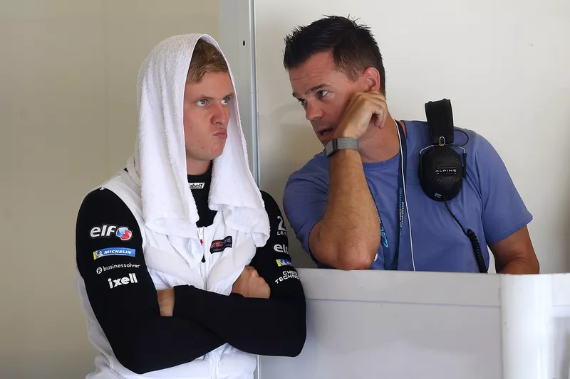 #36 Alpine Endurance Team Alpine A424 : Mick Schumacher avec Dirk Müller