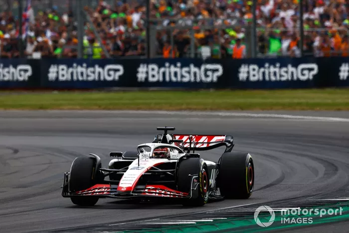 Kevin Magnussen, Haas VF-23