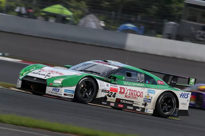 #24 D'station ADVAN GT-R｜2012年