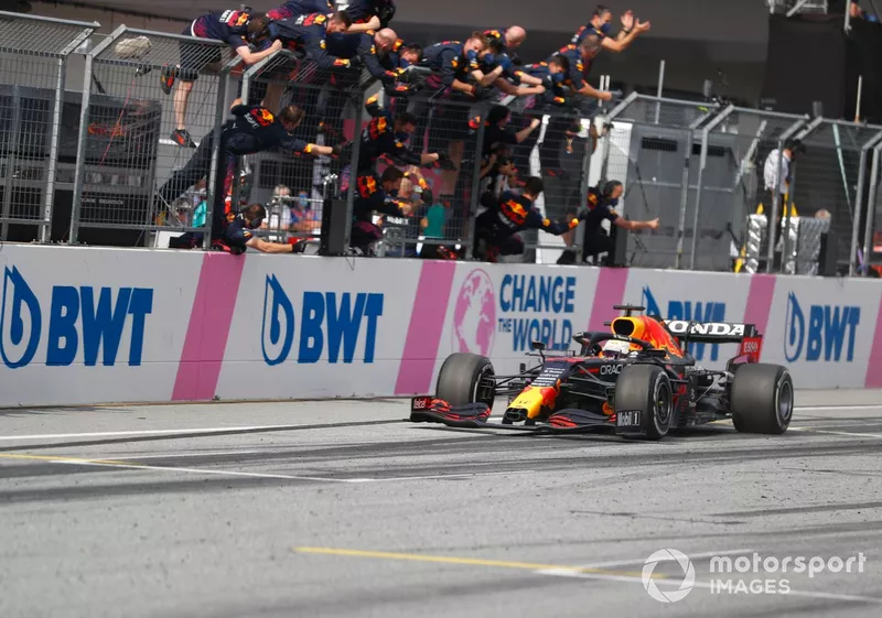2021 (Austria): Max Verstappen, Red Bull Racing RB16B