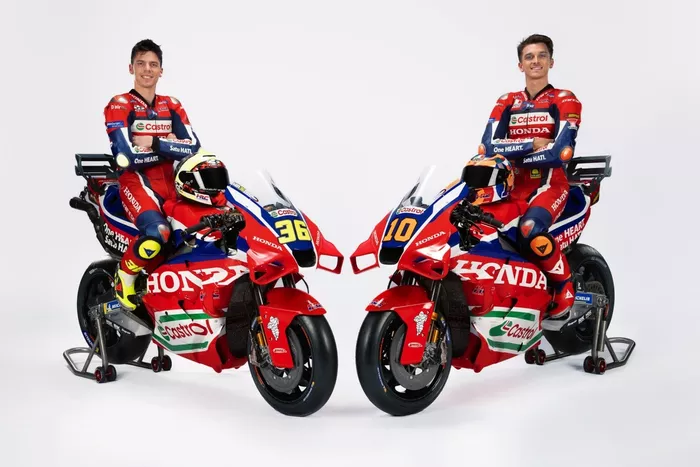 ホンダMotoGP、カラーリング一新。レプソルの離脱で、象徴的なHRCカラーに