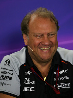 Robert Fernley, Sahara Force India F1 Team afgevaardigd teambaas in de persconferentie