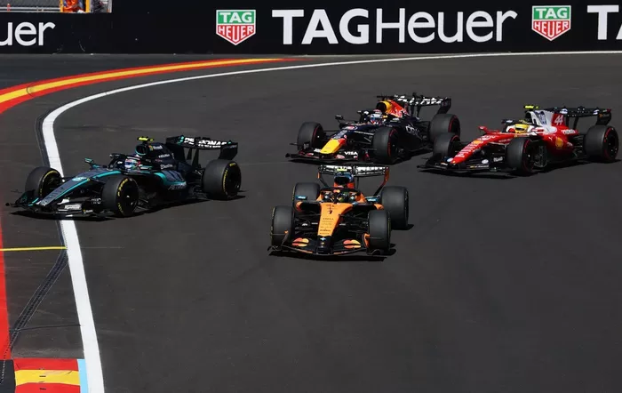 Kimi Antonelli, Mercedes, Lewis Hamilton, Ferrari, Max Verstappen, Red Bull Racing, Lando Norris, McLaren