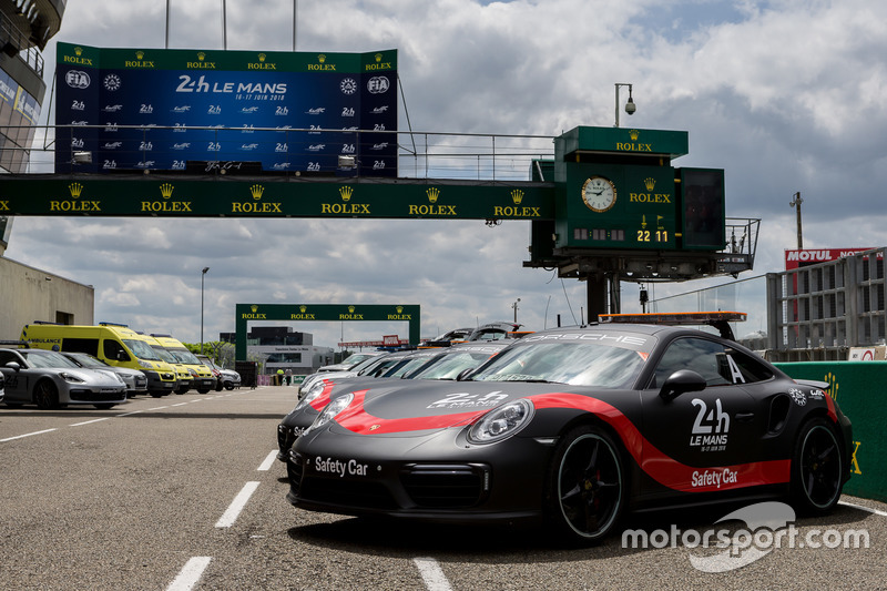 Porsche Safety Cars