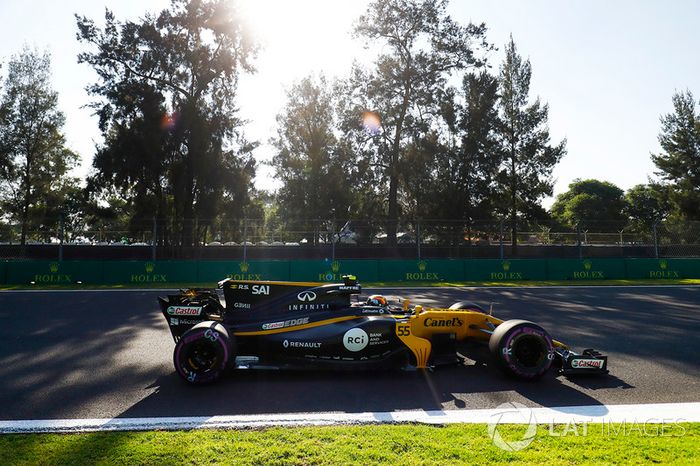 Carlos Sainz Jr., Renault Sport F1 Team RS17