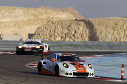 #86 Gulf Racing Porsche 911 RSR: Khaled Al Qubaisi, Ben Barker, Nick Foster