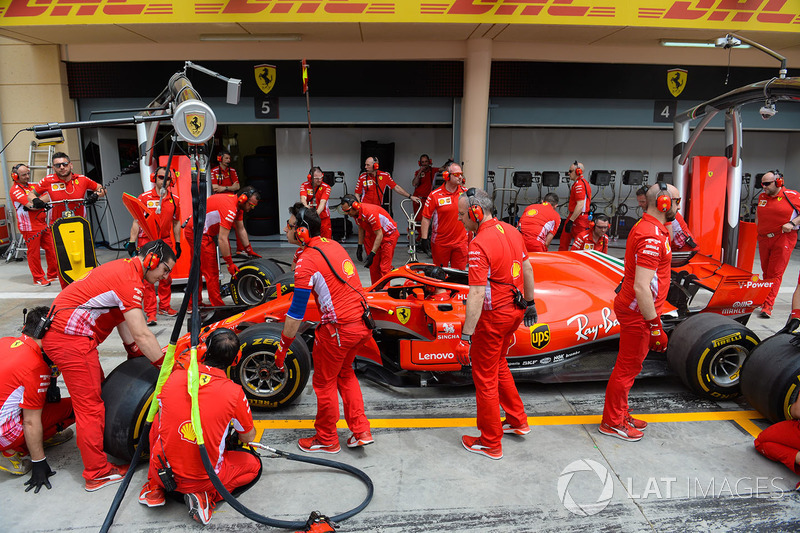 Essais d'arrêts au stand pour Ferrari