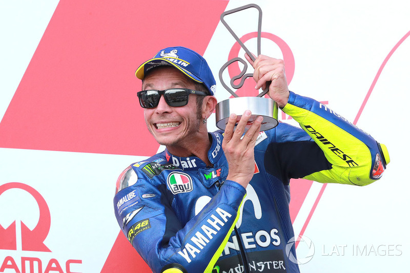 Podium: second place Valentino Rossi, Yamaha Factory Racing