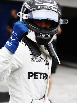 Polesitter Valtteri Bottas, Mercedes AMG F1, in Parc Ferme
